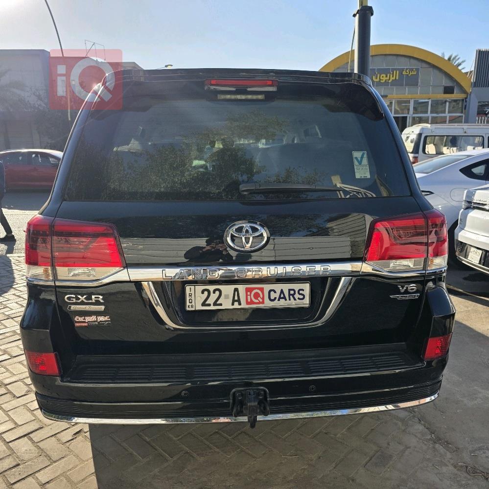 تويوتا لاندكروزر